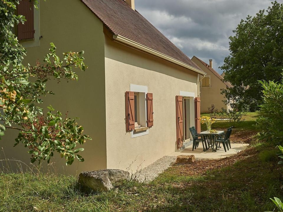 Villa in Lanzac with Private Garden Villa in Occitanie