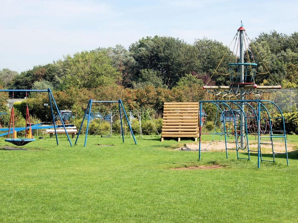 Holiday Home in Noordwijkerhout by Forest  Lake Vacation rental in Noordwijkerhout