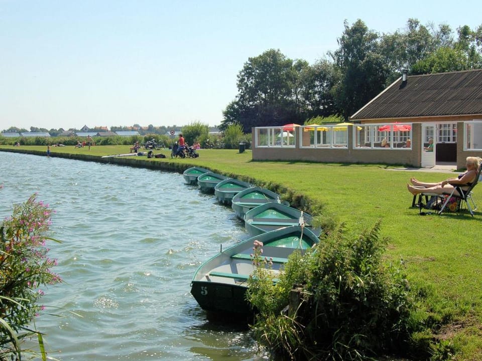 Holiday Home in Noordwijkerhout by Forest  Lake Vacation rental in Noordwijkerhout