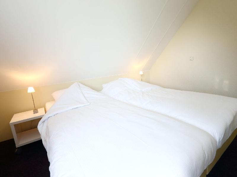 Tidy house near Emslandermeer Vacation rental in Vlagtwedde