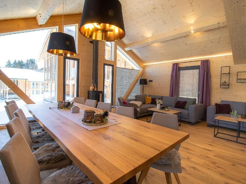 Chalet in Austria with Mountain View Vacation rental in Schladming