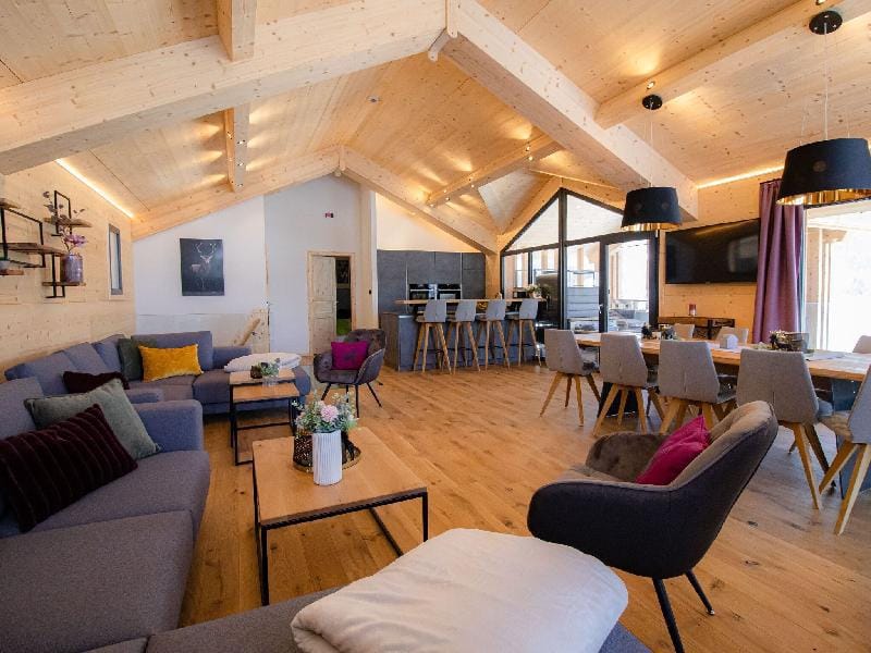 Chalet in Austria with Mountain View Vacation rental in Schladming