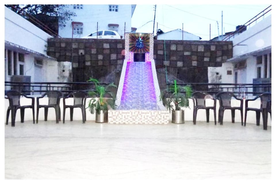 Goroomgo Ishan Katra Vaishno Devi Hotel in Punjab
