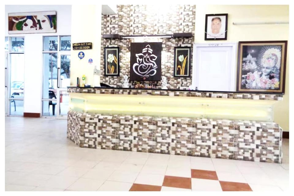 Goroomgo Ishan Katra Vaishno Devi Hotel in Punjab