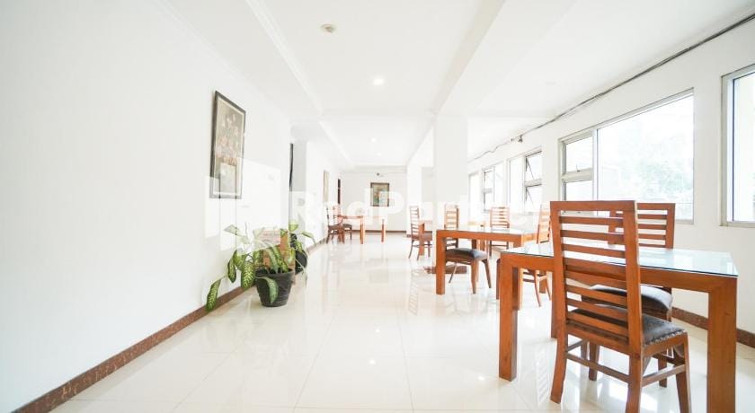 OYO 90853 Hotel Borobudur Kemayoran Syariah Hotel in Jakarta