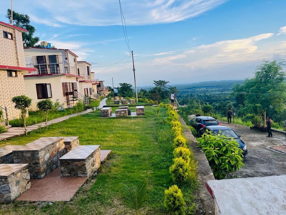 Nri Resorts and Hotels Villa in Uttarakhand