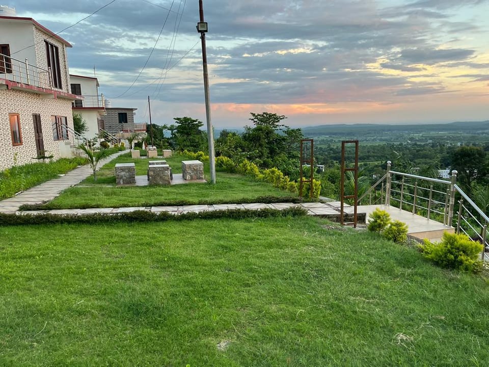 Nri Resorts and Hotels Villa in Uttarakhand