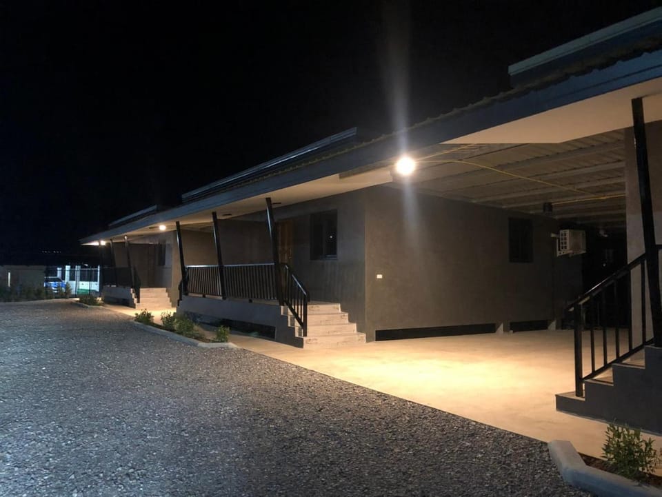 D-2 Home Bed and Breakfast in Thailand