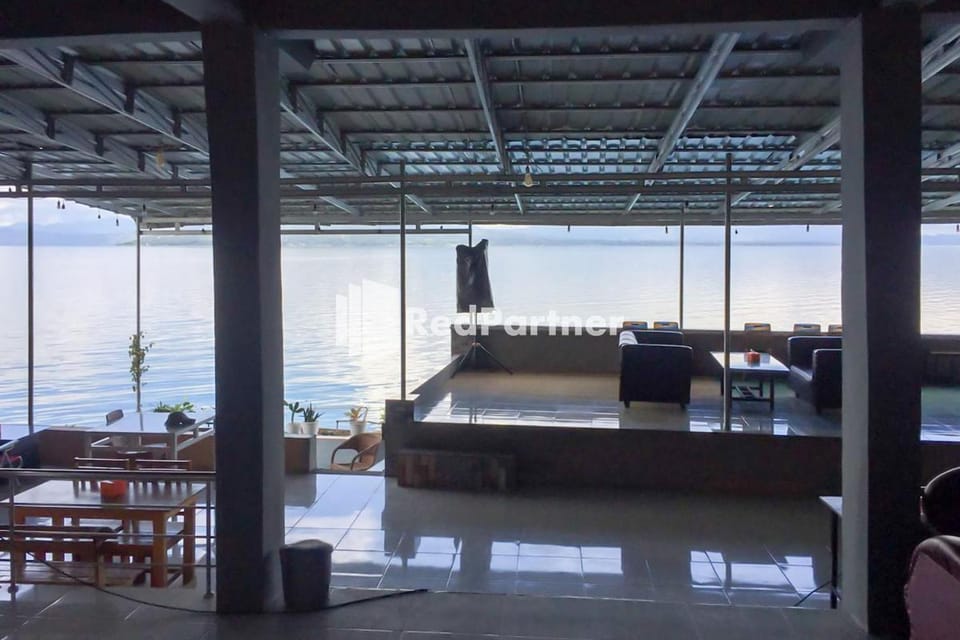 Aquino Marito Homestay Mitra RedDoorz Hotel in Indonesia