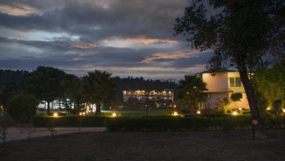 The Tattwaa Corbett Spa & Resort Hotel in Uttarakhand