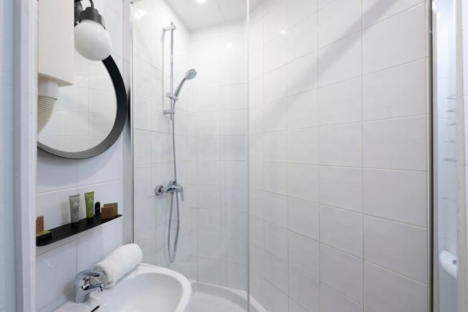 Lennon by Avalon Hotel Paris Gare du Nord Hotel in Paris