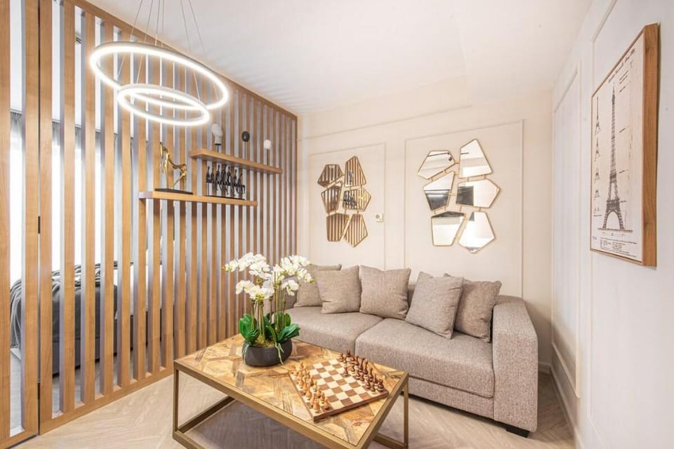 Deluxe Studio With Balcony Near Dubai Mall Apartment in Dubai