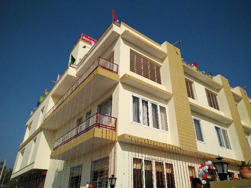 HOTEL YASH PALACE MAIHAR Villa in Uttar Pradesh