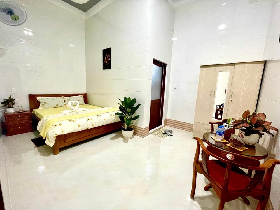 KHACH SAN HUYNH MAI Apartment in Cambodia