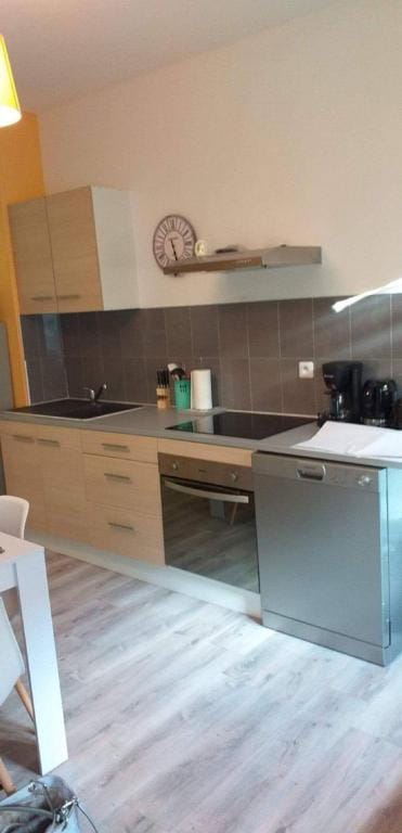 La Riviera - Lovely and spacious studio apartment Apartment in Wallonia, Belgium