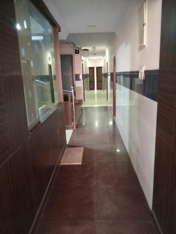 Near to Central railway station and nehru stadium Apartment in Chennai