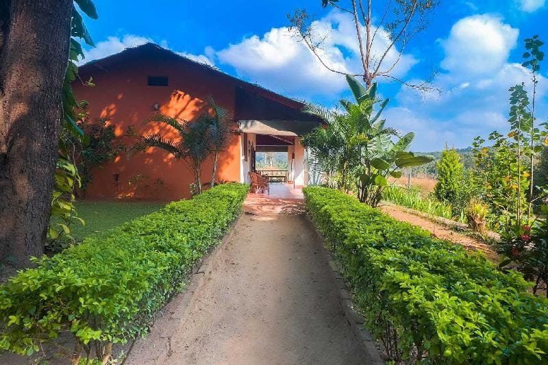 StayVista at Firefly By The River with Breakfast Villa in Kerala