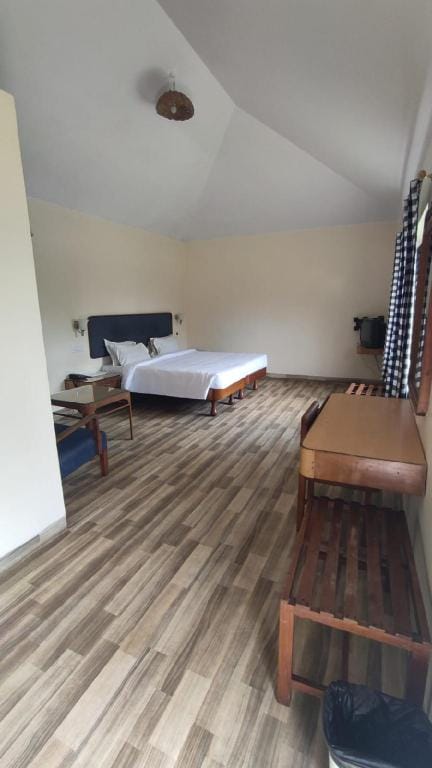 Cottage 4  Maha Eco stay near Lake budget stay   Villa in Kodaikanal