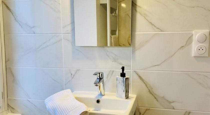 Suite 24 L'Annexe Apartment in Bourgogne-Franche-Comté