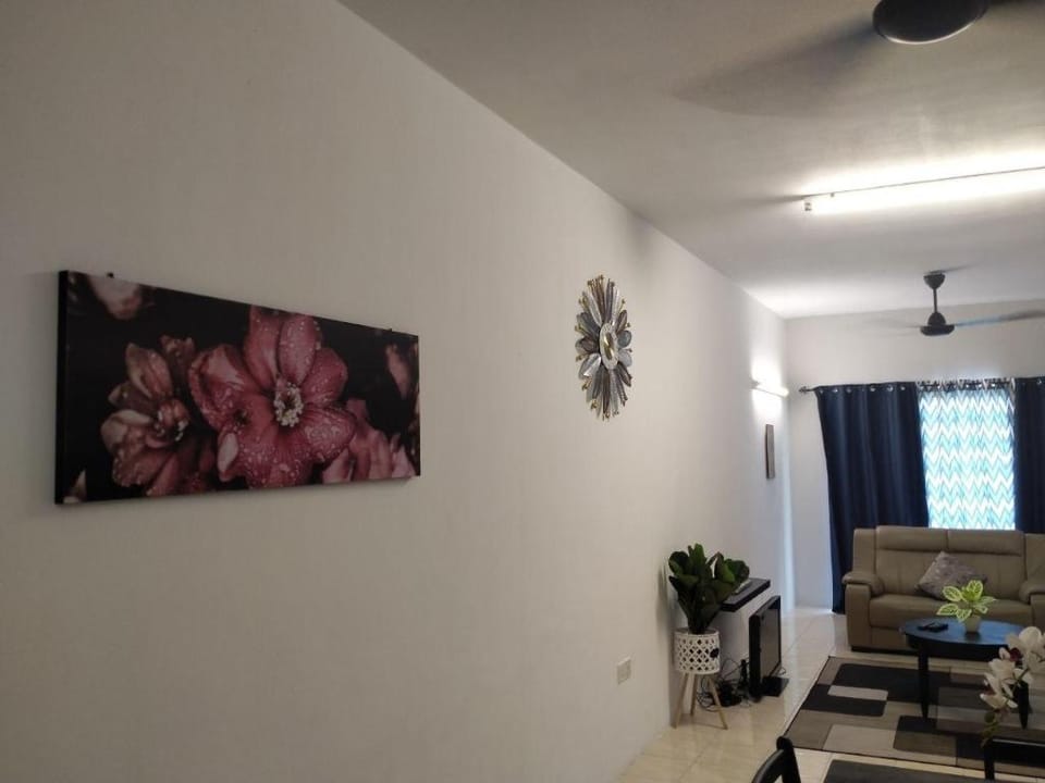 Homestay Auntie Ely Apartment in Perak