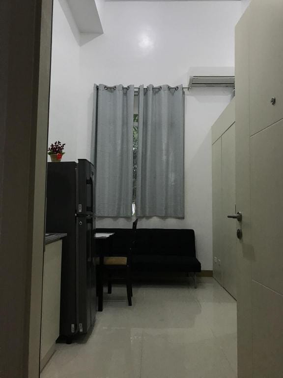 South Residences staycation beside SM southmall  Apartment in Las Pinas
