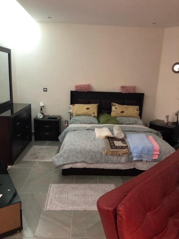Luxury furnished suite next to The Boulevard Vacation rental in Africa