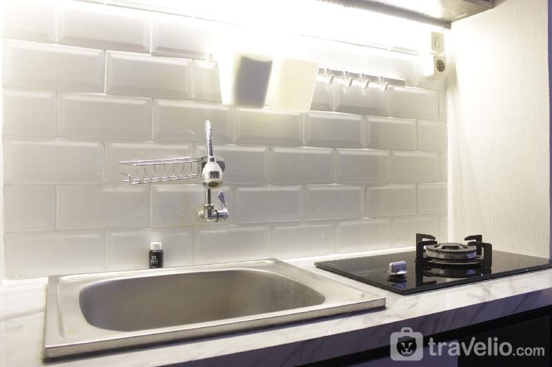 Cozy Studio Easton Park near UNPAD By Travelio Apartment in West Java