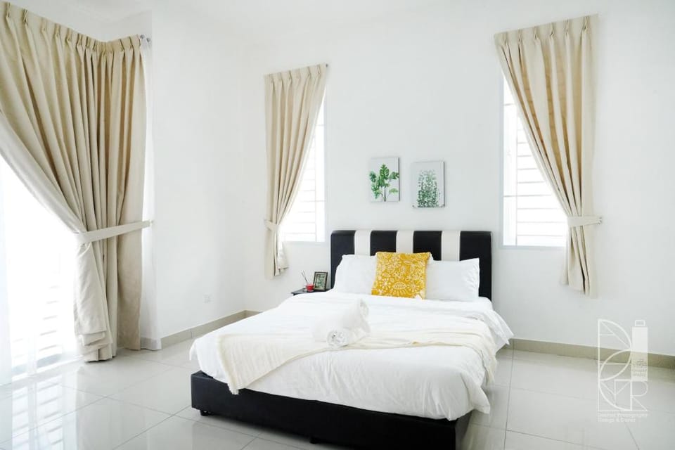 Desaru 25O6 Simple Tropical style by Joyfully Vacation rental in Johor