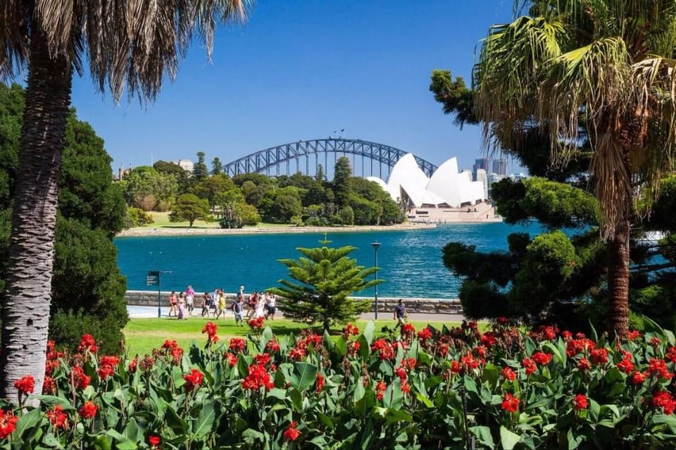 A Chic Beach Studio, 5min stroll to Bondi Beach Vacation rental in Sydney