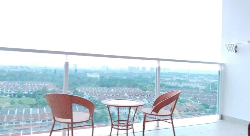 Toppen Palazio Mount Austin Apartment in Johor Bahru