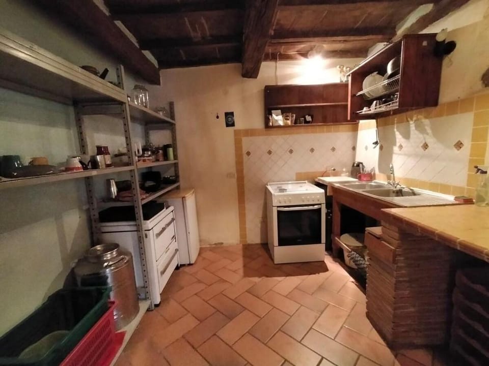 Library Apartment in Arcidosso Apartment in Tuscany