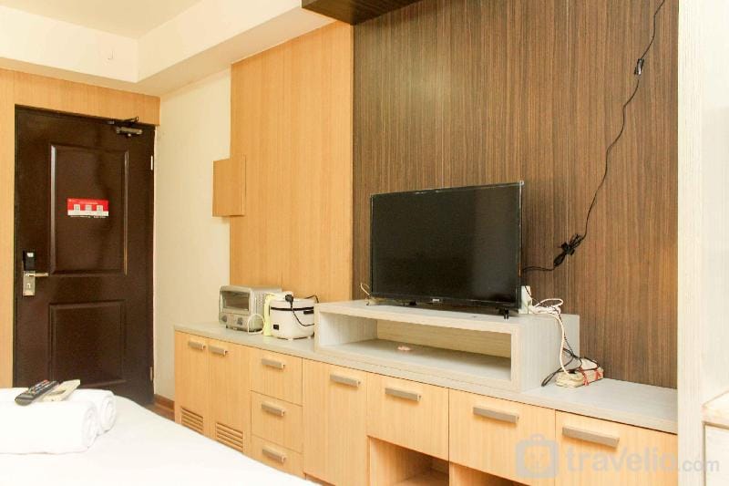 Comfort Studio at Metropark Jababeka By Travelio Apartment in West Java