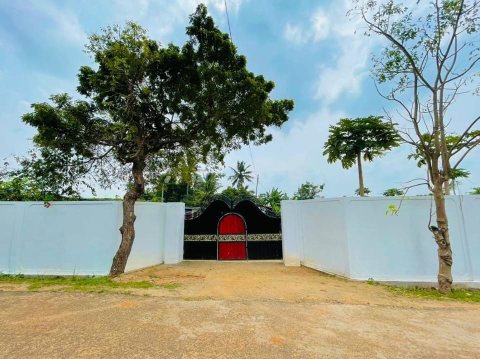 Ratnam Hotel Jaffna Vacation rental in Sri Lanka