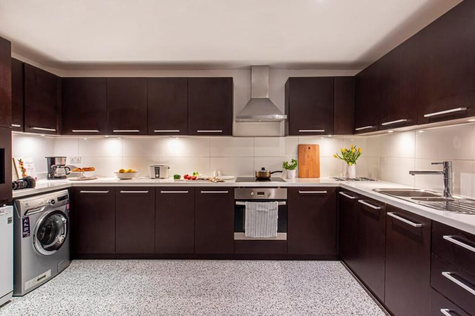 Presidential 2+Child room property in DIFC  Apartment in Dubai