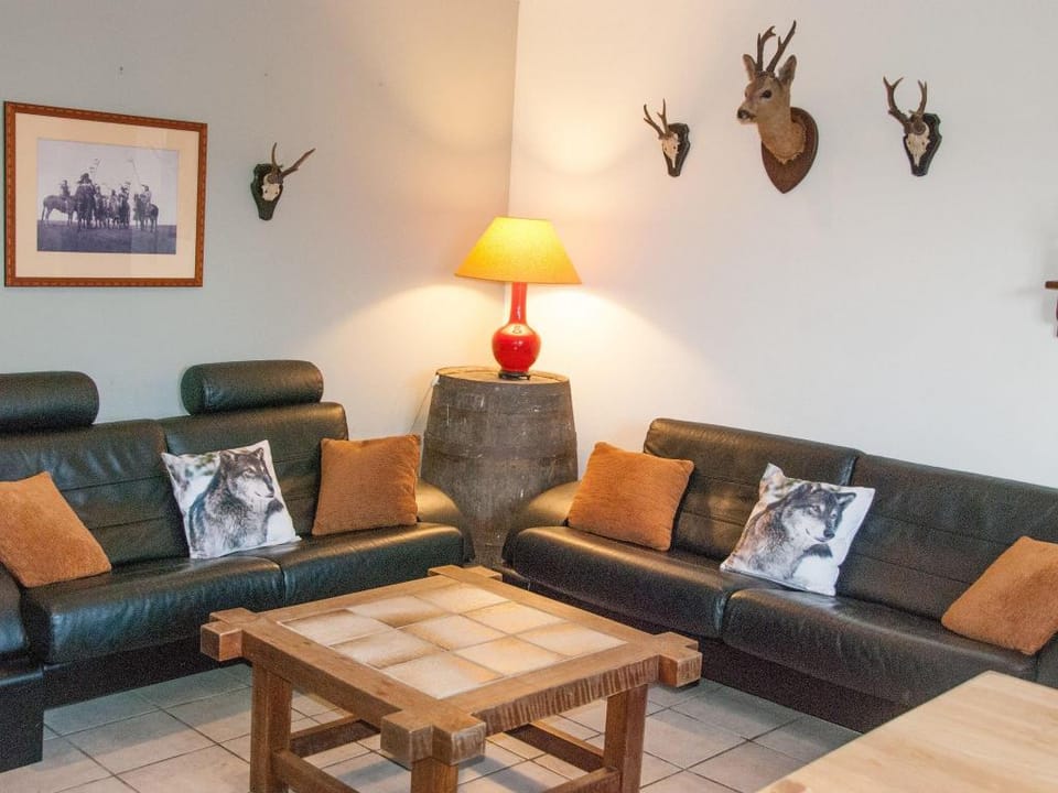 Cozy Forest Cottage in Awenne Vacation rental in Wallonia, Belgium
