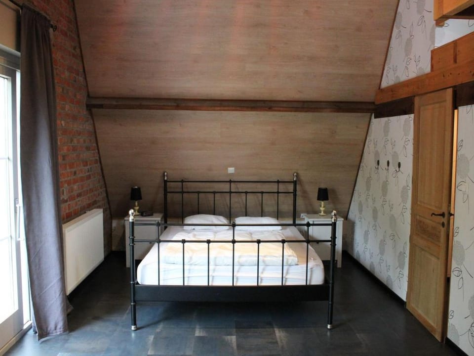 Country House in Poperinge near WWI Sites Vacation rental in Flanders