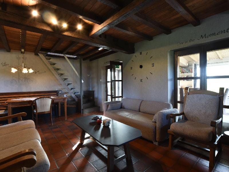 Appealing Chalet in Westouter with Garden Vacation rental in Flanders