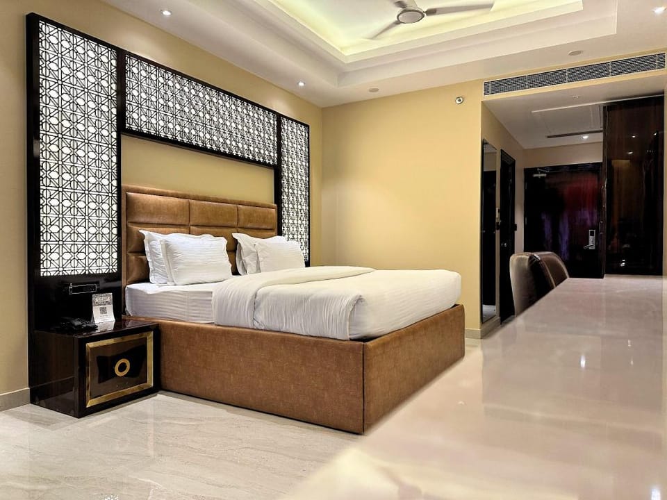 Eurasia Palace Hotel in Uttarakhand