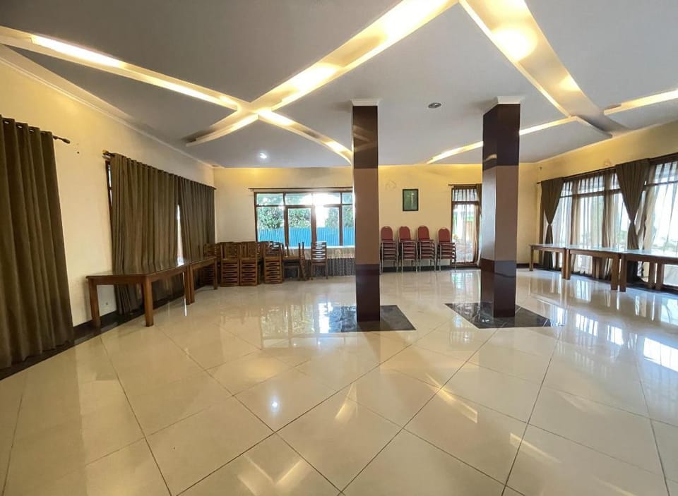 Hotel Cemara Hijau Hotel in Parongpong