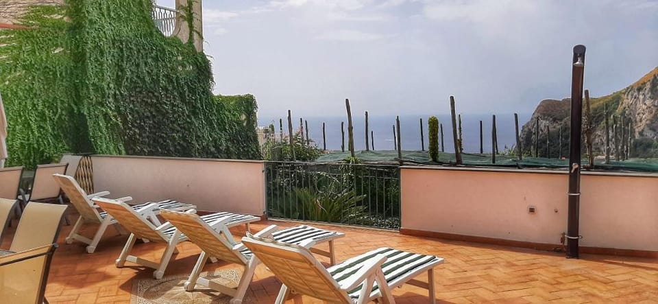 Villa Mariel Hotel in Massa Lubrense