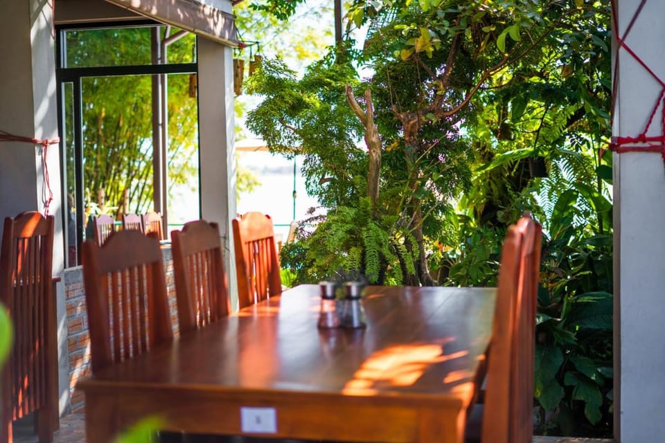 Nakorn River View Hotel in Laos