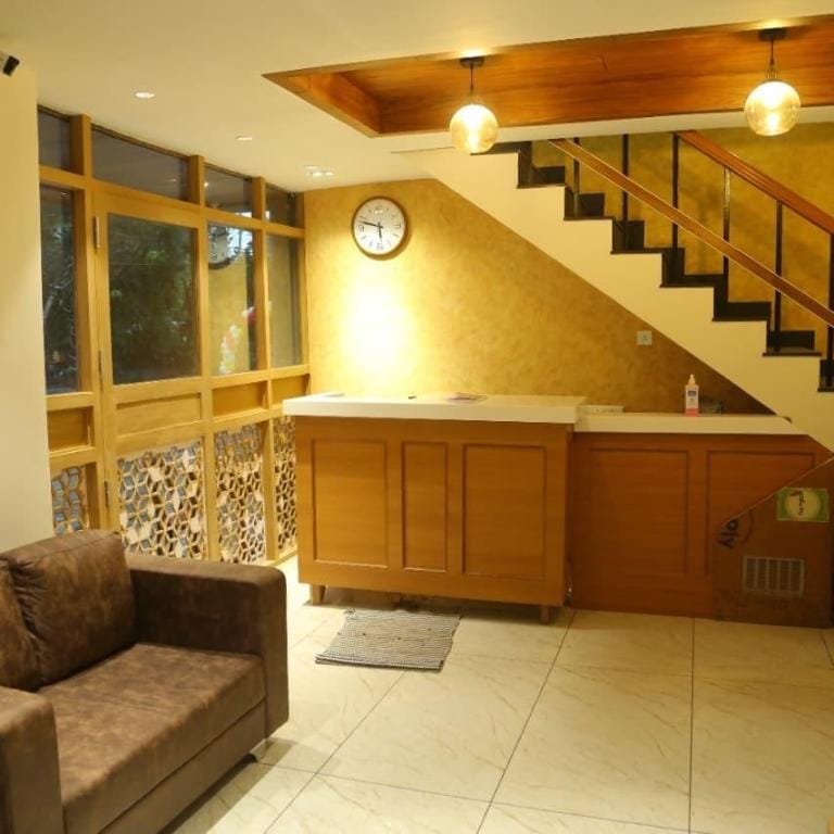Calicut Palm Residency Hotel in Kozhikode