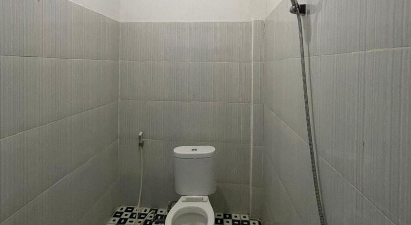 Hotel Lucky 21 Syariah Mitra RedDoorz Hotel in Indonesia