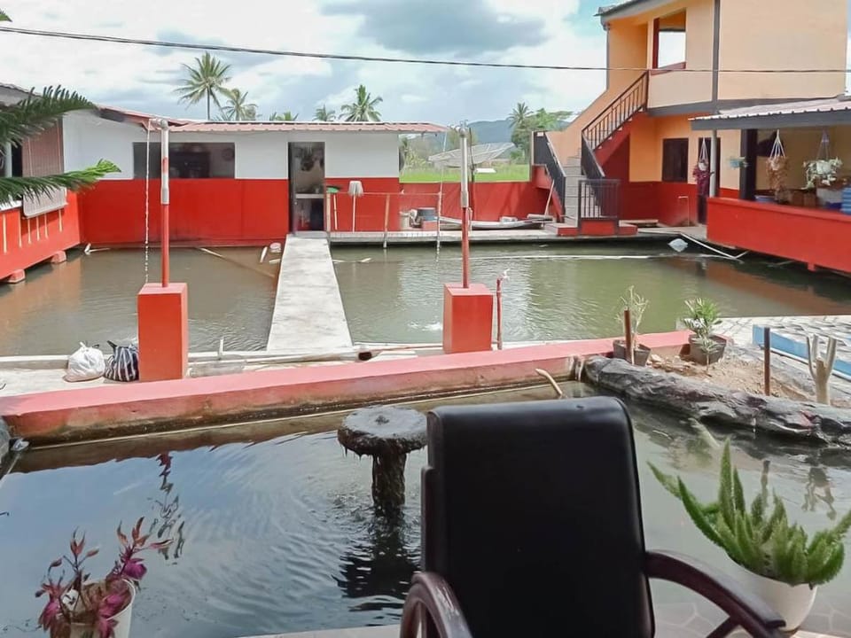 Saung Aligo Syariah RedPartner Hotel in West Java