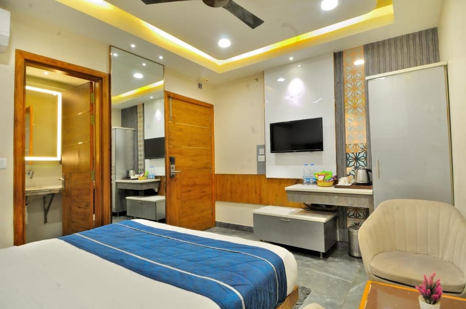 Hotel Imperial View 5 min from New Delhi Railway Station Hotel in New Delhi