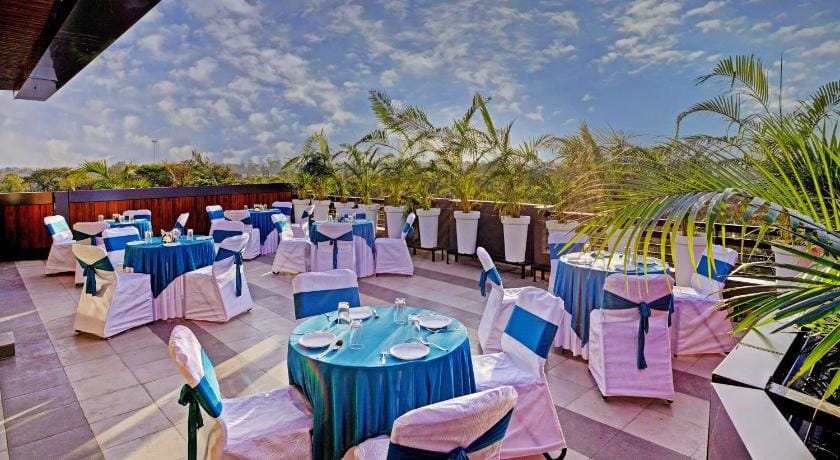 Treebo Grand Euro Pipliyahana Square Hotel in India