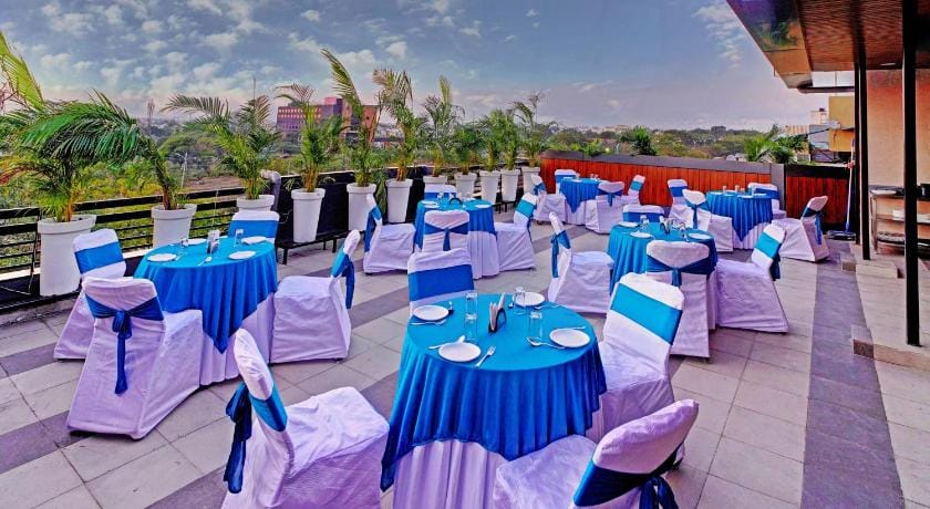 Treebo Grand Euro Pipliyahana Square Hotel in India