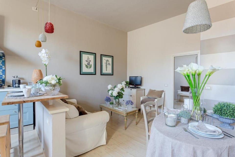 Casa Margherita, Residenze Seicento - Stunning view from terrace. Apartment in Capannori