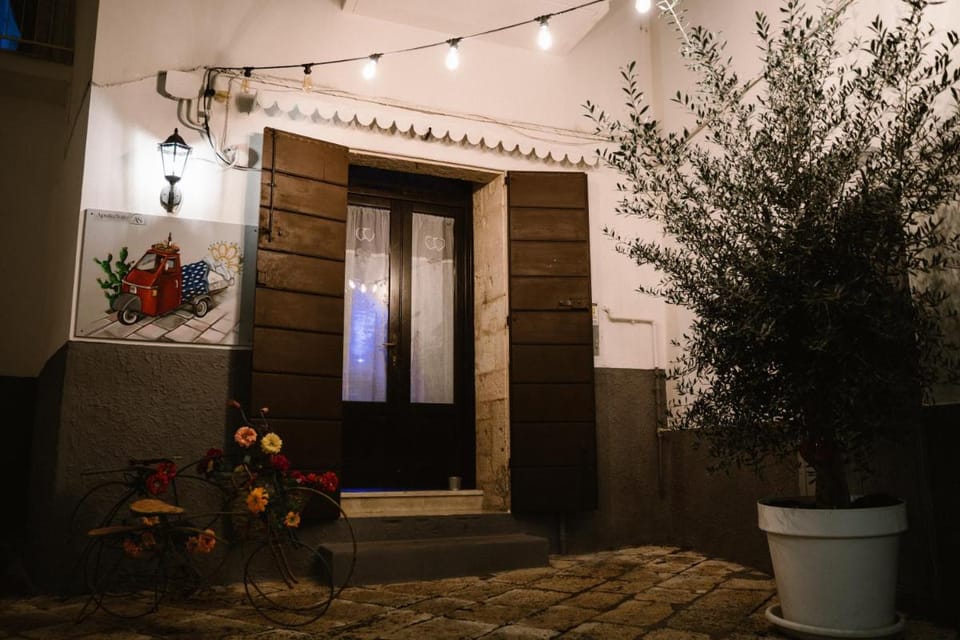 Apulia Suite Bed and Breakfast in Castellana Grotte