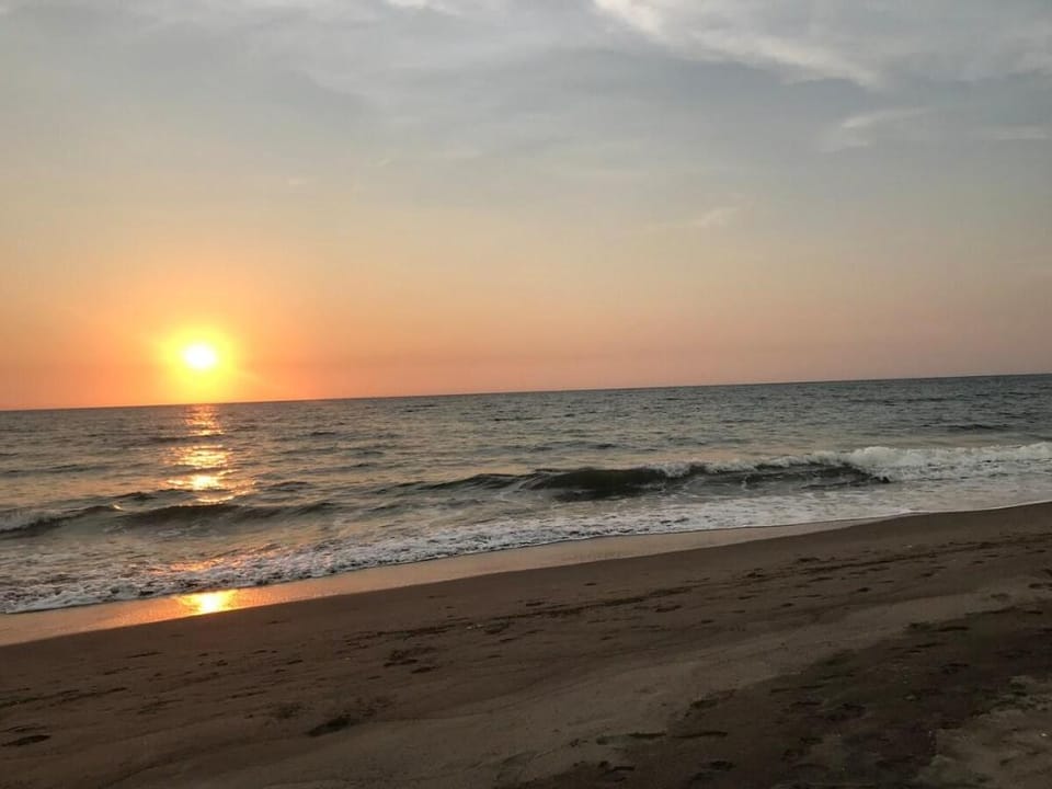 Beach Studio Vacation - Near Beach **DOT ✅** Apartment in La Union